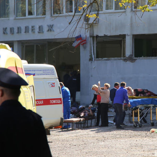 В больницах лежат 50 пострадавших в колледже в Керчи