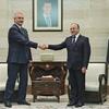 Аксенов отчитается перед Путиным о поездке в Сирию