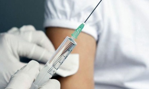 Крымчан начали спасать инъекциями от гриппа