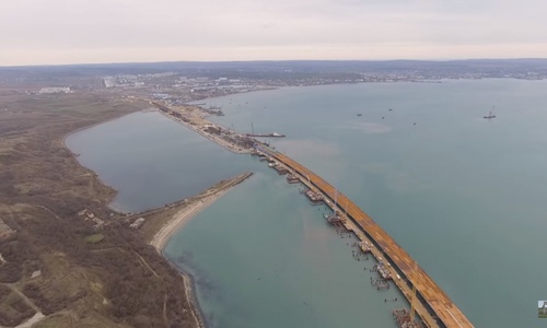 Появилось новое видео со строительства моста в Крым