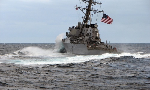 В Черное море зашел уже второй эсминец США