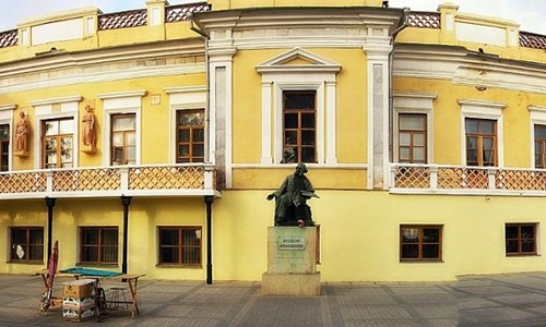 Галерея Айвазовского останется собственностью города