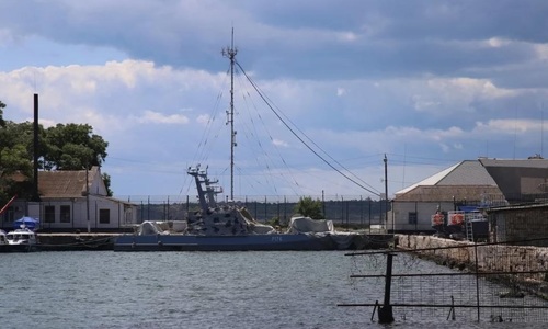 Потерянные СМИ военные корабли в Керчи нашлись