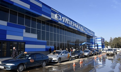 Аэропорт Симферополя разжевал схему работы парковки