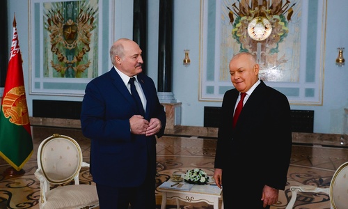Лукашенко приедет в Крым лишь под теплое солнце