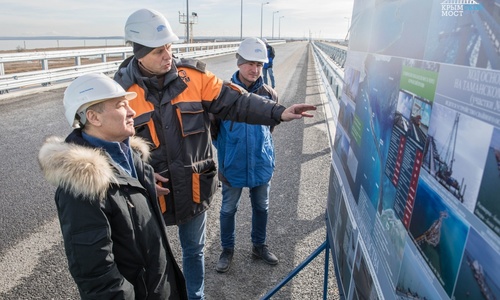 Все опоры моста в Крым будут готовы к концу года