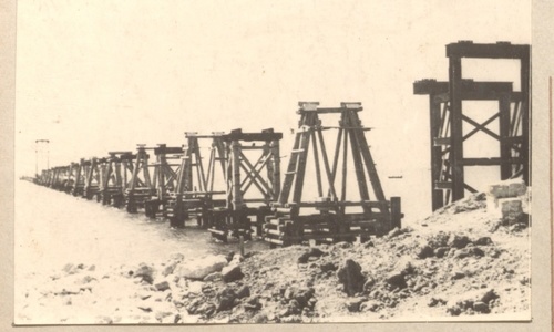 Появились фото строительства Керченского моста 1944 года