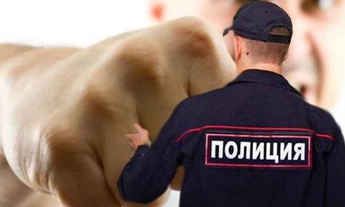 Крымчанин врезал полицейскому в лицо и может за это сесть
