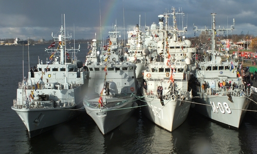 Сегодня вечером в Черное море войдут корабли НАТО