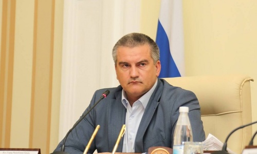 Аксенов пообещал гнать из Крыма зачинщиков межнациональных конфликтов