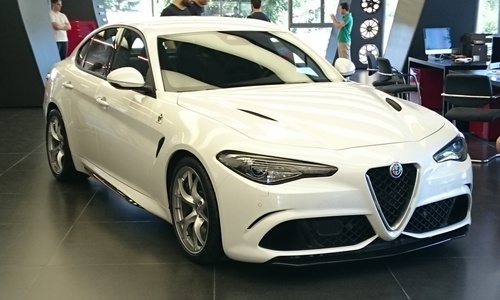Alfa Romeo выпустит новый большой седан