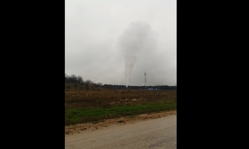 Крымчан шокировал огромный газовый столб из-под земли