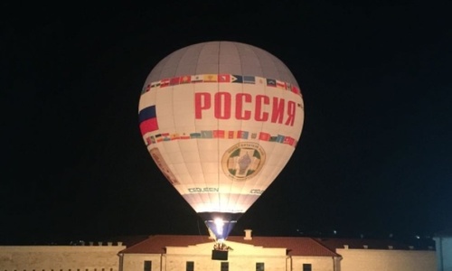 Аэростат «Россия» перелетел через Керченский пролив