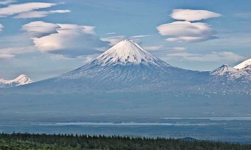 Вулкан Ключевская Сопка на Камчатке проснулся
