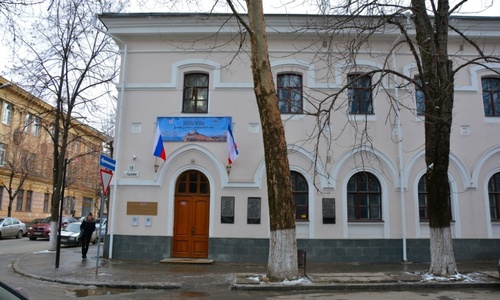 Из крымского музея в Ростов вывезли сотни экспонатов