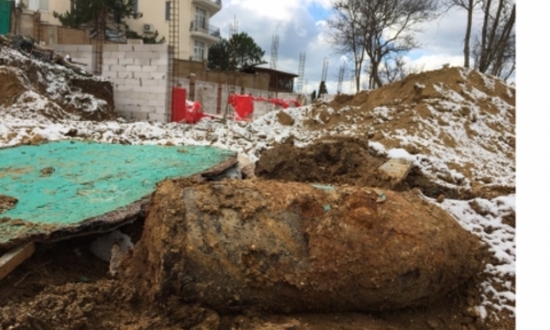 На популярной турбазе в Севастополе нашли бомбу