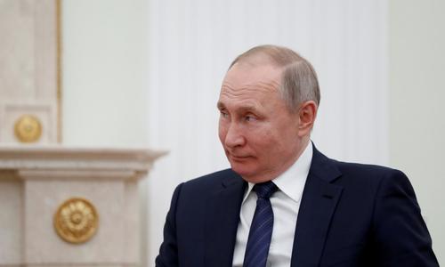 В Крыму Путин подтвердил, что плебисцит может быть перенесен