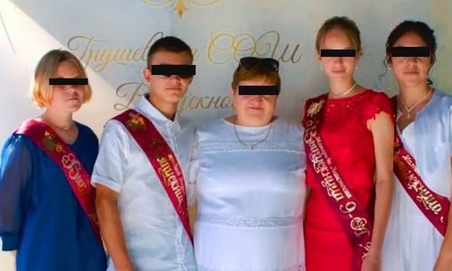 В Крыму органы опеки пытаются лишить семью приемных детей