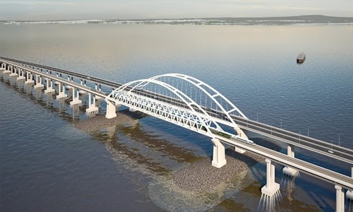 Установлена первая морская опора Керченского моста