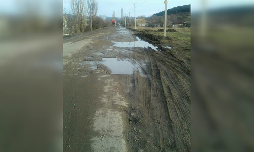 Строители ТЭС под Симферополем разбили сельские дороги