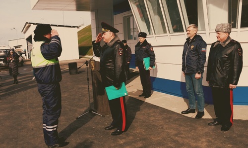На Крымском мосту подкупают полицию, а Аксенов подсказывает способы обмана