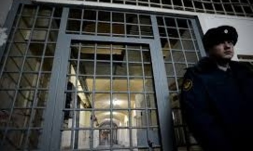 В крымском СИЗО заключенным незаконно передавали телефоны