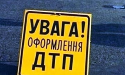 Россиянка на Chevrolet влетела во встречный ВАЗ в Крыму