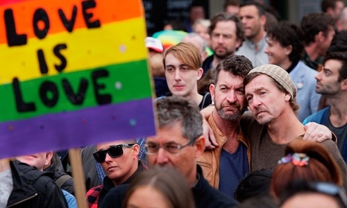 Киев анонсировал скорую легализацию однополых браков