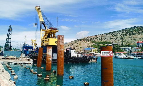 Строительство парковки для яхт в Балаклаве началось с запретов