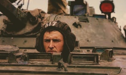 Механики-водители боевых машин проведут парад за броней «Спутника-ви»