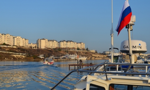 Судовладельцев Севастополя штрафуют за отсутствие флагов
