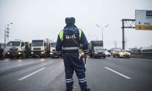 Гостей из Крыма провожают колоннами грузовиков