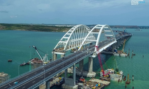 Ж/д часть Крымского моста строят по графику