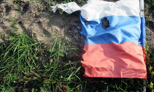 Севастопольца осудят за надругательство над флагами РФ