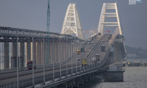 По Крымскому мосту проехало рекордное число машин