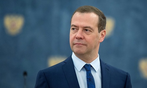 Медведев прибыл в Феодосию