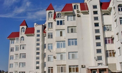 Самые дешевые квартиры у моря продают в Севастополе