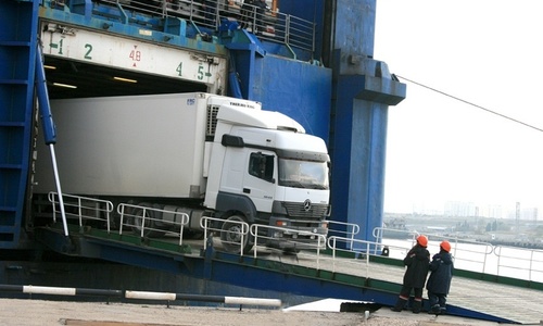 Керченскую переправу хотят лишить перевозки грузов