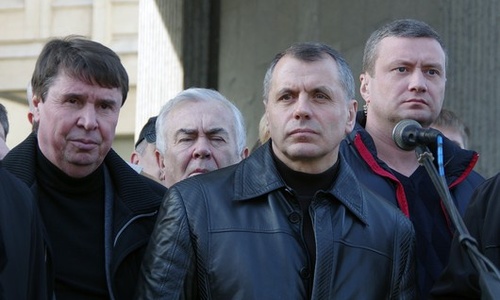 «Верхушка» крымского парламента ведет себя неадекватно — депутат