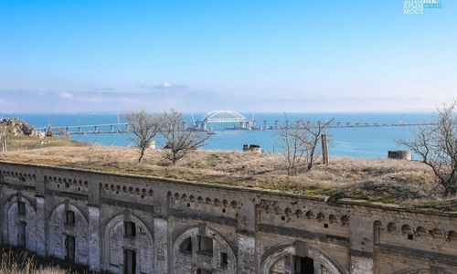 Возле моста в Крым откопали миллион артефактов