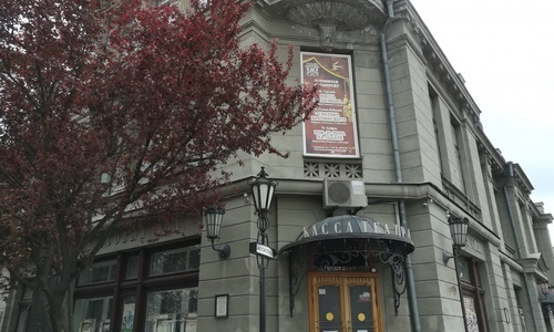 Через неделю заработает основная сцена крымского драмтеатра