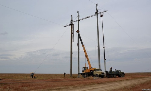 Крым начали отключать от электроэнергии