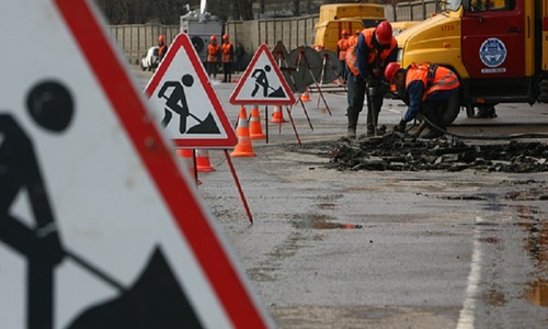 В Симферополе закончился ямочный ремонт дорог