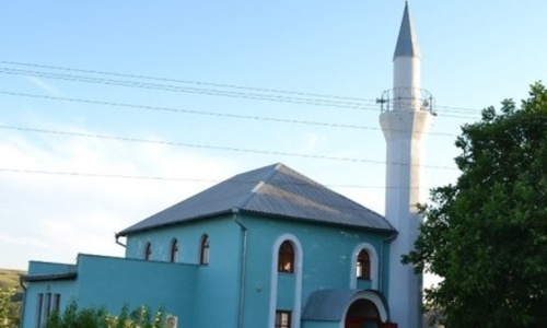 Неизвестные хотели поджечь одну из крымских мечетей