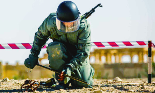 Военные собирают мины, лежащие между Крымом и Херсонской областью