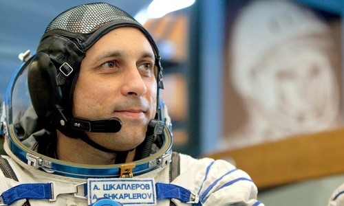 Севастопольский космонавт полетал на пылесосе