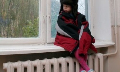 В Ленинском районе мерзнут дети