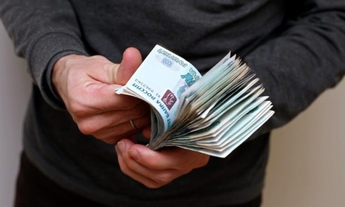 Севастопольский гаишник вымогал 160 тысяч у знакомого