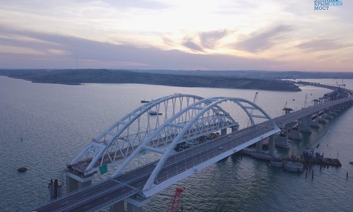 В картах Google Крымский мост сделали украинским