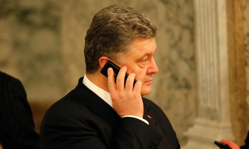 После крымского конфликта Порошенко не может дозвониться Путину